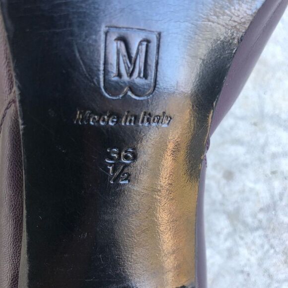 Bruno Magli burgundy purple leather pumps heels - Picture 6 of 6